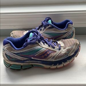 Saucony Guide 8 sneakers